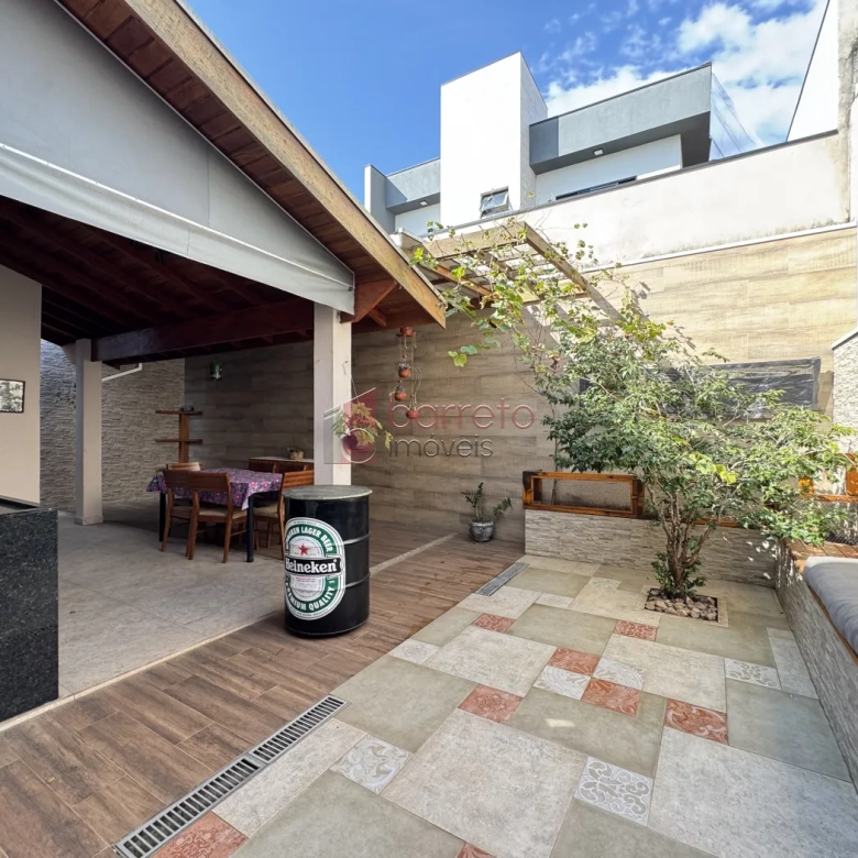 CASA TÉRREA À VENDA NO CONDOMÍNIO RESIDENCIAL DOS IPÊS – JUNDIAÍ/SP