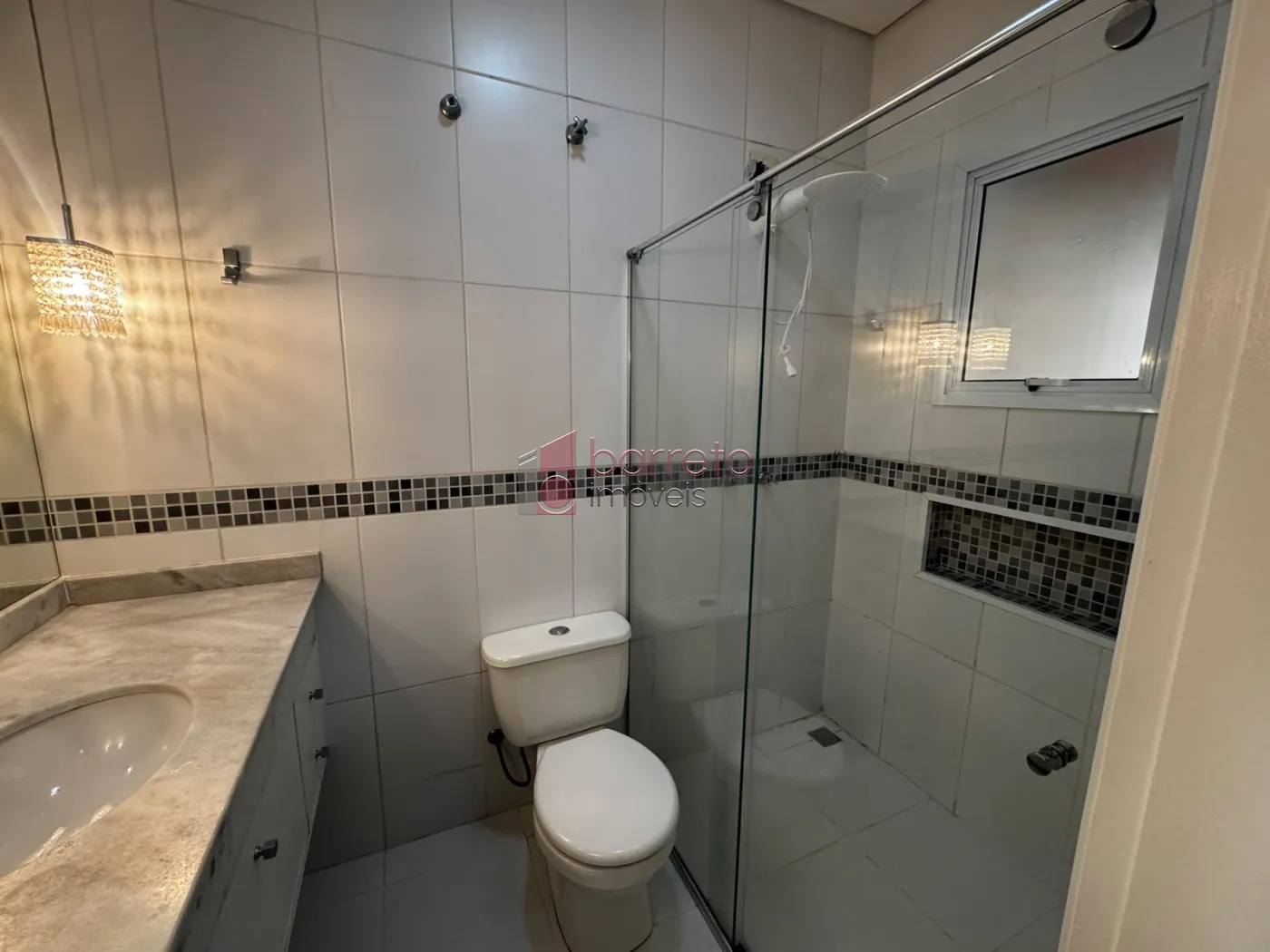 CASA TÉRREA SEMI-MOBILIADA PARA LOCAÇÃO E VENDA NO CONDOMÍNIO VILLAGE MEDEIROS – JUNDIAÍ/SP