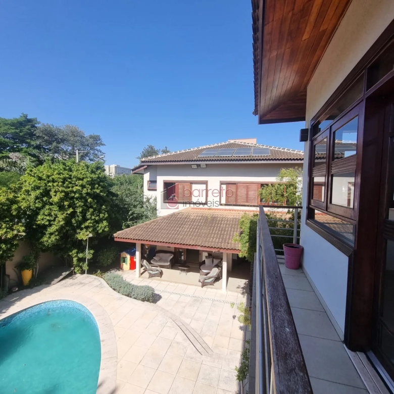 SOBRADO ALTO PADRÃO PARA VENDA NO CONDOMÍNIO SANTA TERESA – JUNDIAÍ/SP