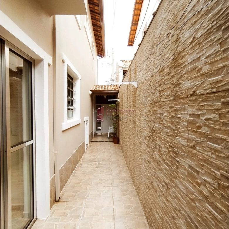 CASA À VENDA NO CONDOMÍNIO VILA ESMERALDA – JARDIM MARTINS – JUNDIAÍ/SP