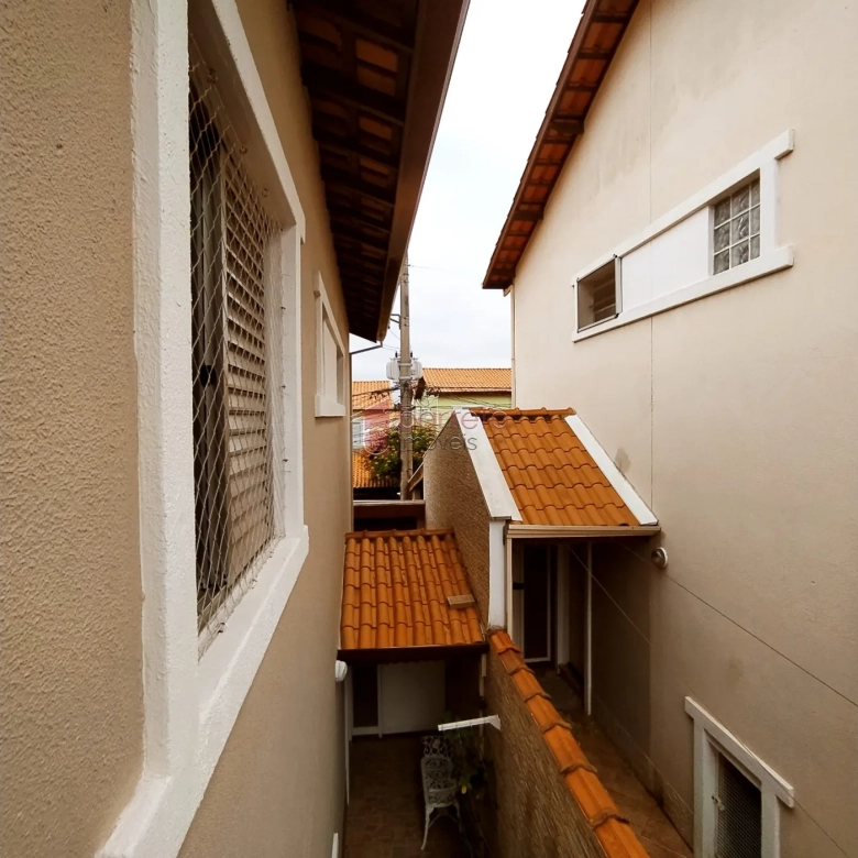 CASA À VENDA NO CONDOMÍNIO VILA ESMERALDA – JARDIM MARTINS – JUNDIAÍ/SP