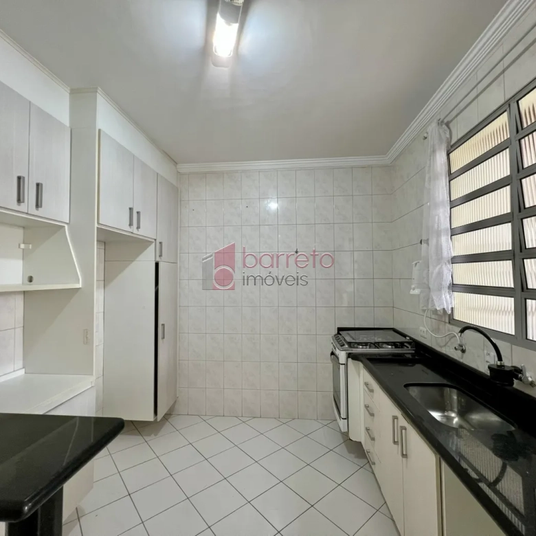CASA À VENDA NO CONDOMÍNIO VILA RUBI EM JUNDIAÍ/SP
