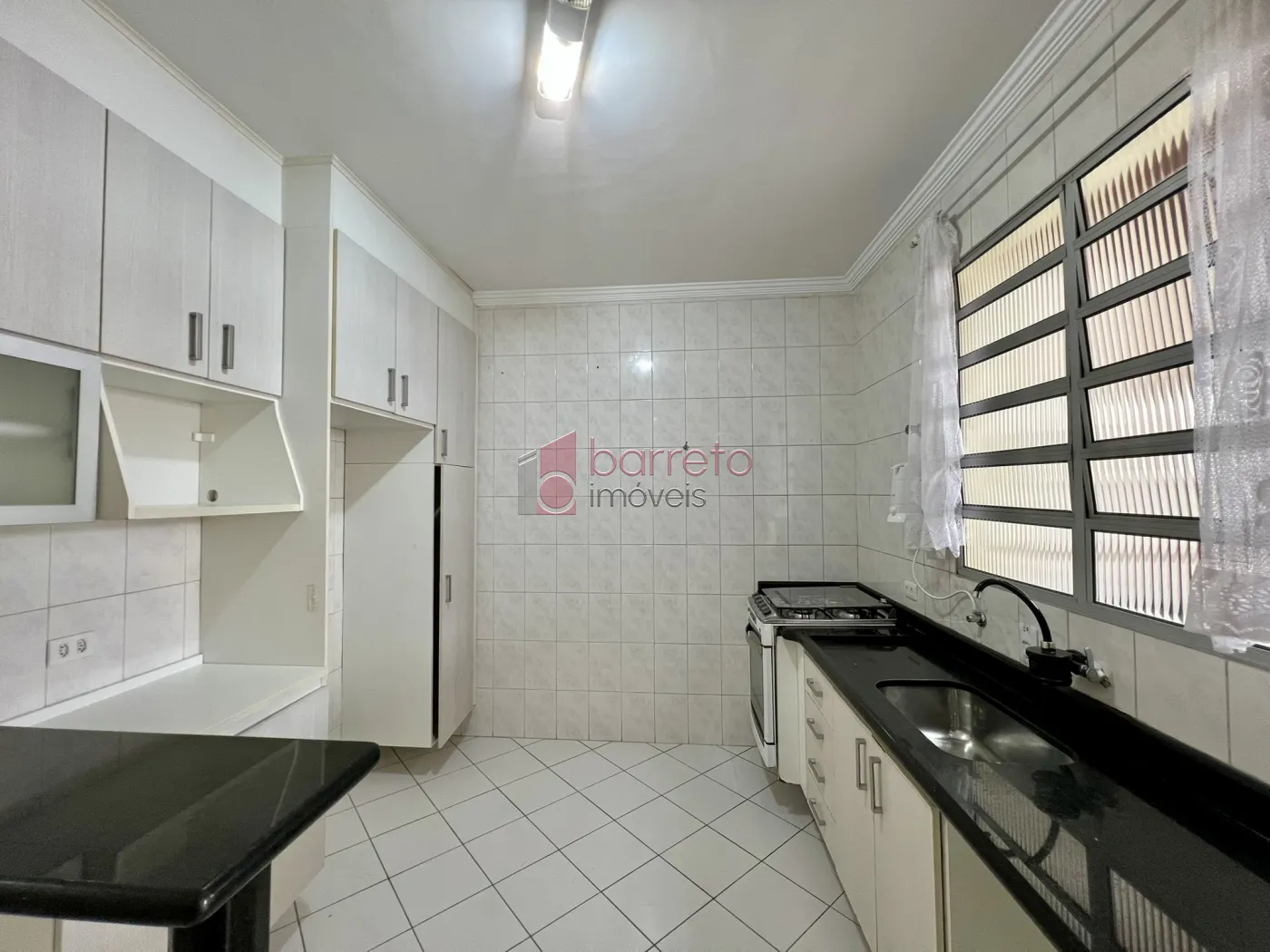 CASA À VENDA NO CONDOMÍNIO VILA RUBI EM JUNDIAÍ/SP