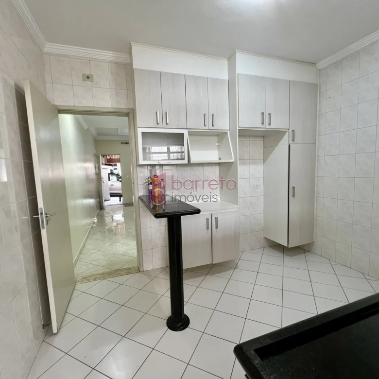 CASA À VENDA NO CONDOMÍNIO VILA RUBI EM JUNDIAÍ/SP
