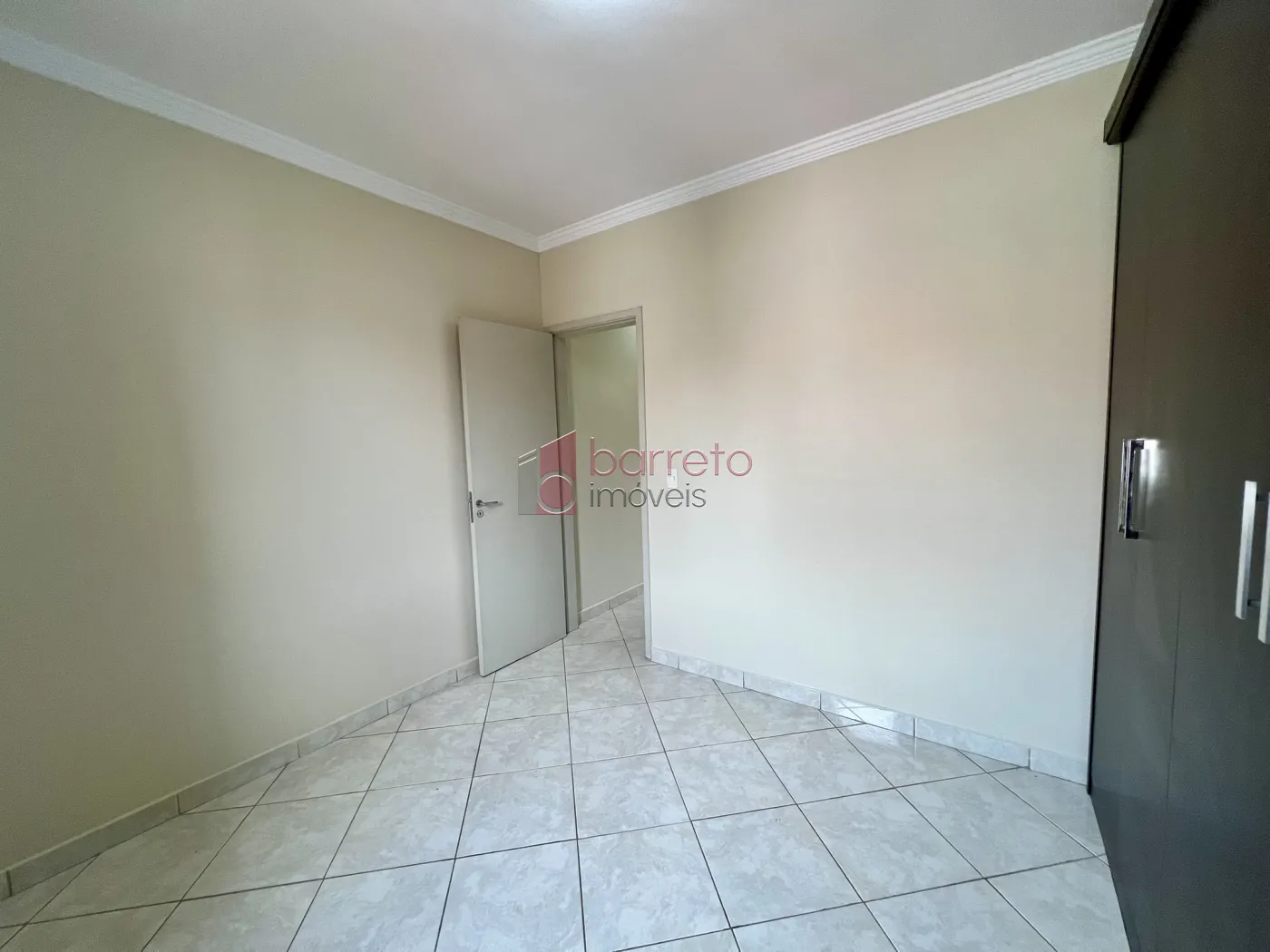 CASA À VENDA NO CONDOMÍNIO VILA RUBI EM JUNDIAÍ/SP
