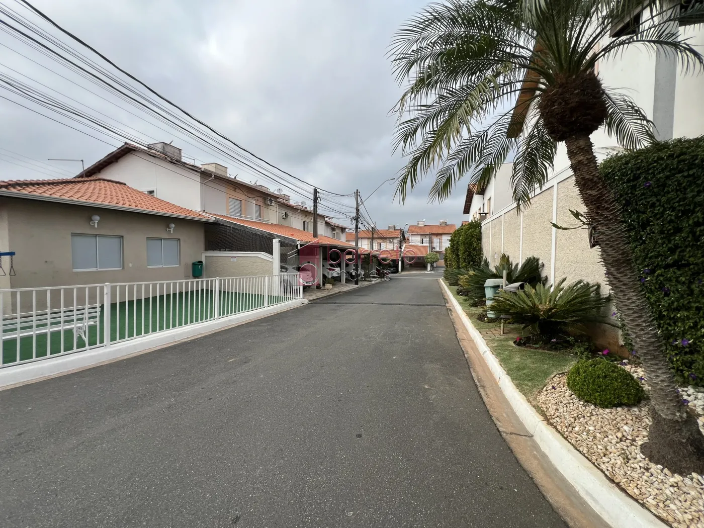 CASA À VENDA NO CONDOMÍNIO VILA RUBI EM JUNDIAÍ/SP