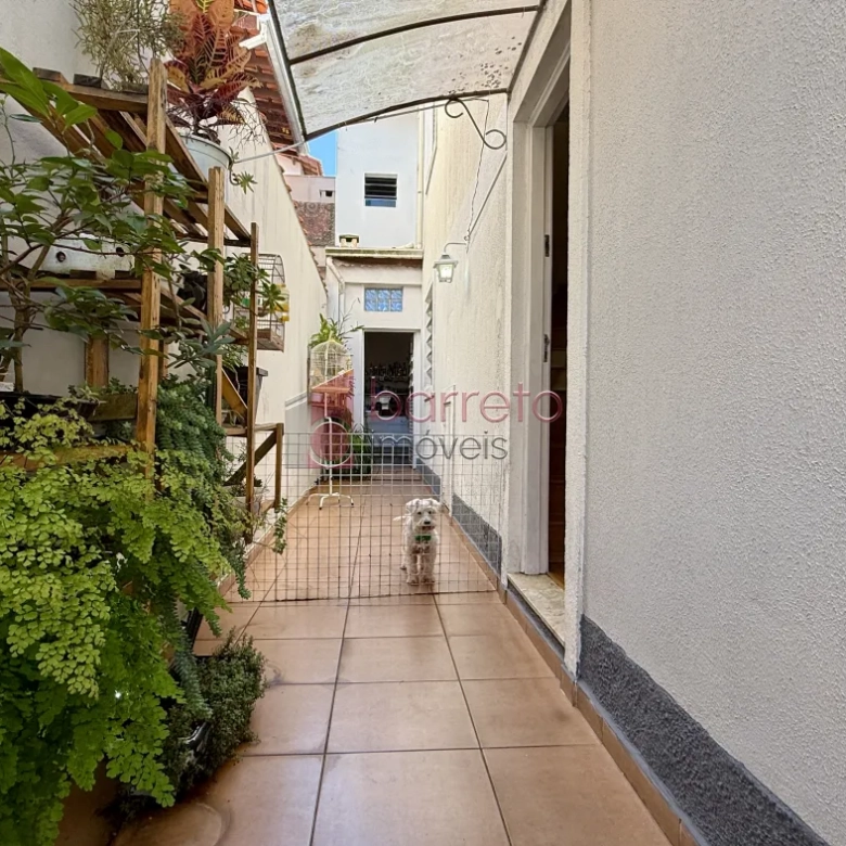 CASA À VENDA NO CONDOMÍNIO VILA TOPÁZIO – JARDIM MARTINS – JUNDIAÍ/SP
