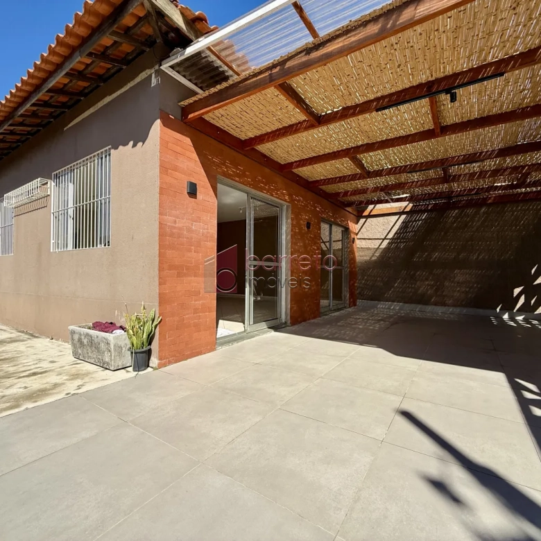 CASA À VENDA NO CONDOMÍNIO VILA TOPÁZIO – JARDIM MARTINS – JUNDIAÍ/SP