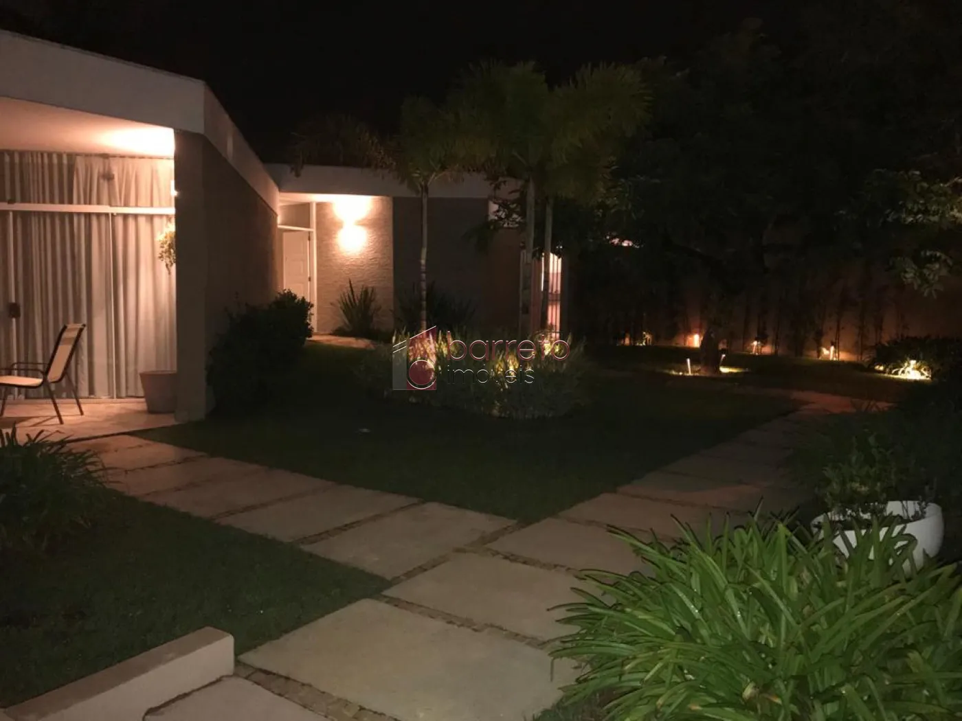 CASA À VENDA NO CONDOMÍNIO JARDIM NOVO MUNDO EM JUNDIAÍ/SP