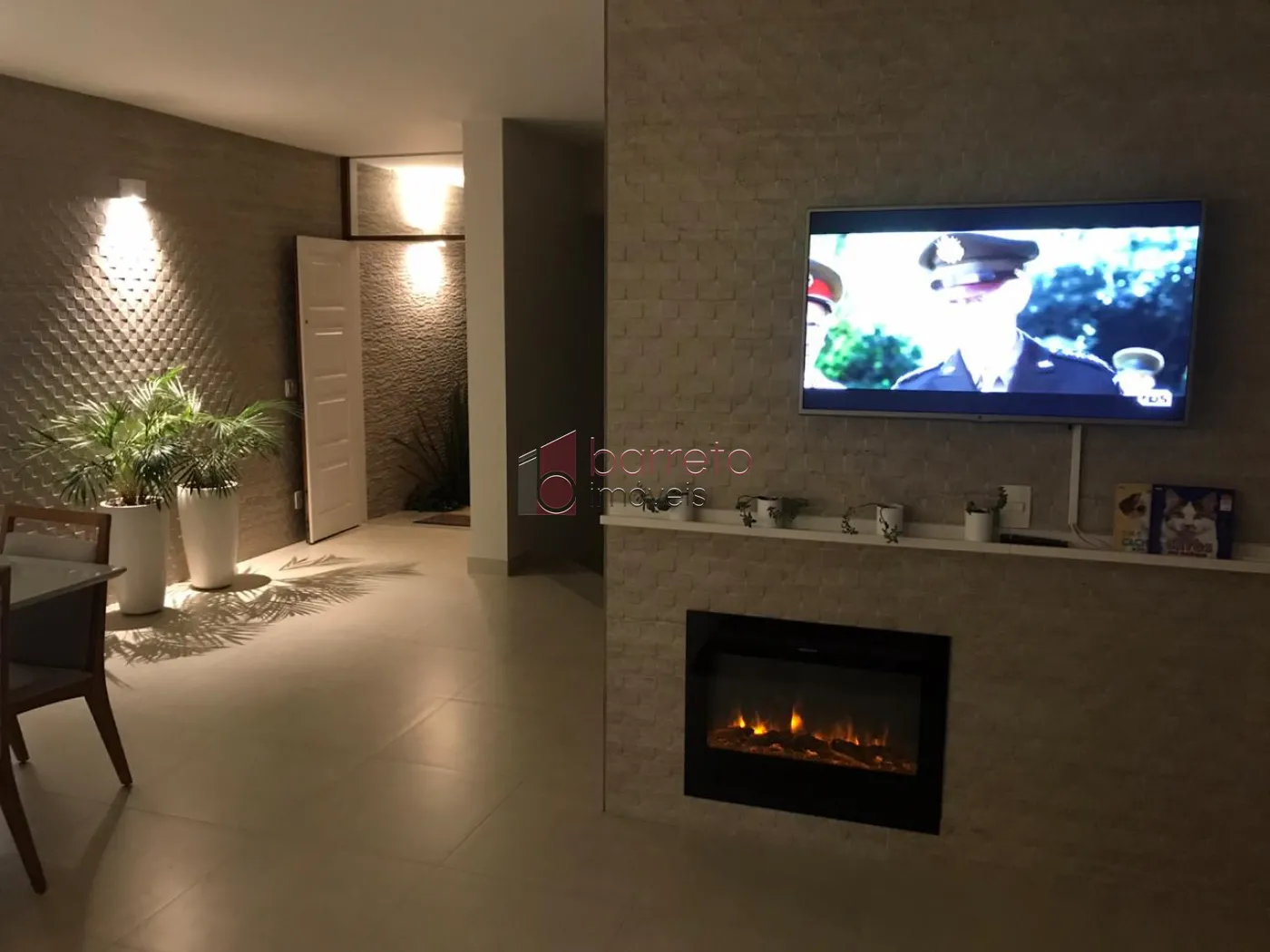 CASA À VENDA NO CONDOMÍNIO JARDIM NOVO MUNDO EM JUNDIAÍ/SP