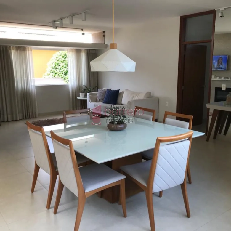 CASA À VENDA NO CONDOMÍNIO JARDIM NOVO MUNDO EM JUNDIAÍ/SP