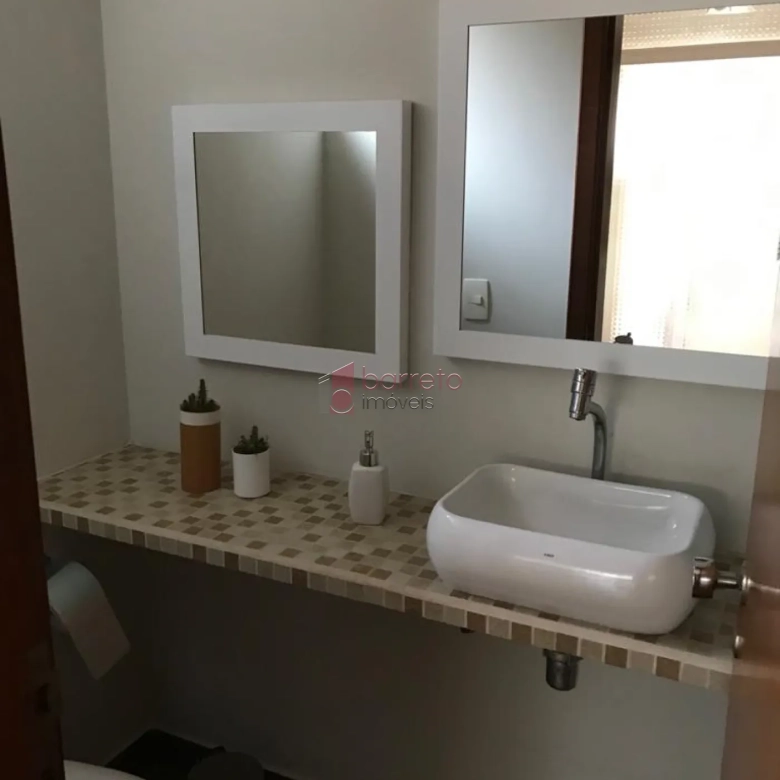CASA À VENDA NO CONDOMÍNIO JARDIM NOVO MUNDO EM JUNDIAÍ/SP