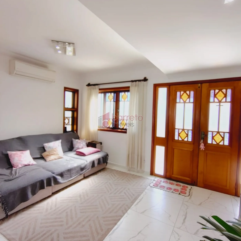 CASA À VENDA NO CONDOMÍNIO DAS ACÁCIAS NO JARDIM PAULISTA – JUNDIAI/SP