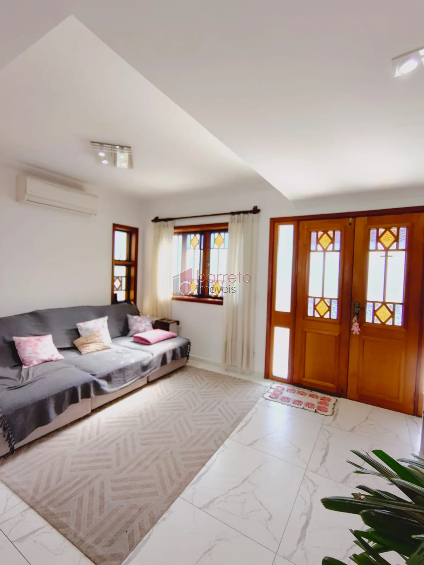 CASA À VENDA NO CONDOMÍNIO DAS ACÁCIAS NO JARDIM PAULISTA – JUNDIAI/SP