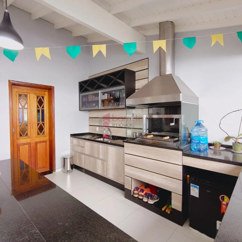 CASA À VENDA NO CONDOMÍNIO DAS ACÁCIAS NO JARDIM PAULISTA – JUNDIAI/SP