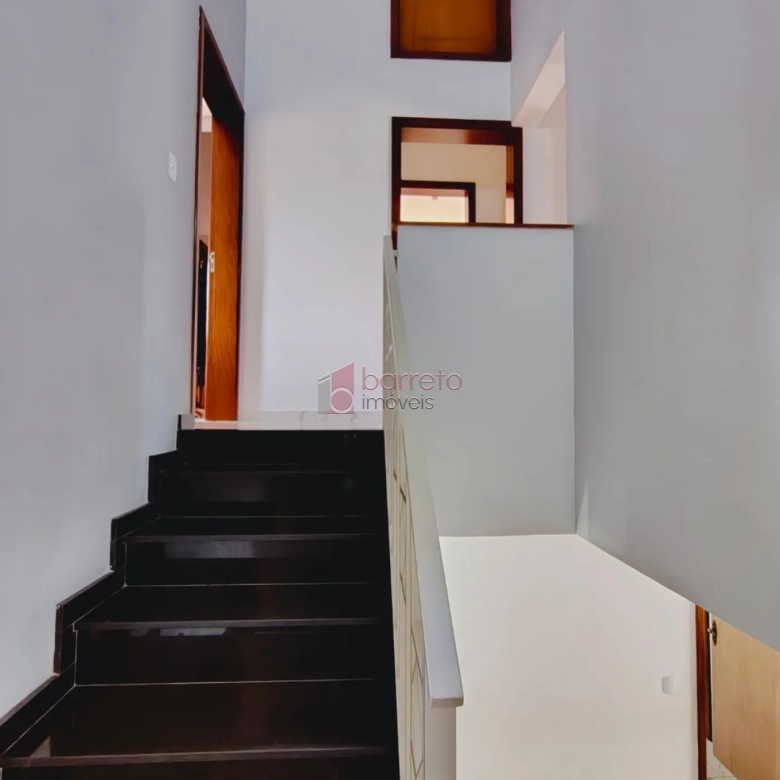 CASA À VENDA NO CONDOMÍNIO DAS ACÁCIAS NO JARDIM PAULISTA – JUNDIAI/SP