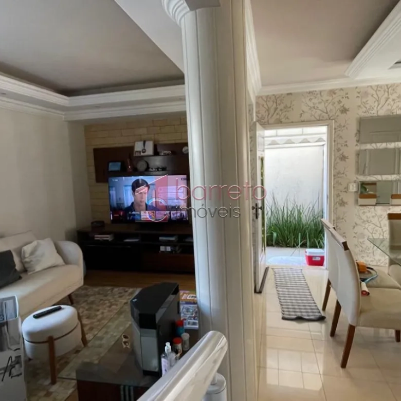 CASA À VENDA NO CONDOMÍNIO CANTO DA NATUREZA NO BAIRRO ENGORDADOURO EM JUNDIAÍ/SP