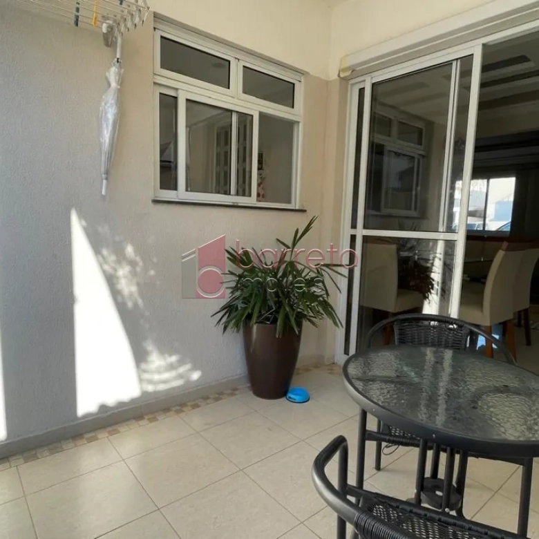 CASA À VENDA NO CONDOMÍNIO CANTO DA NATUREZA NO BAIRRO ENGORDADOURO EM JUNDIAÍ/SP