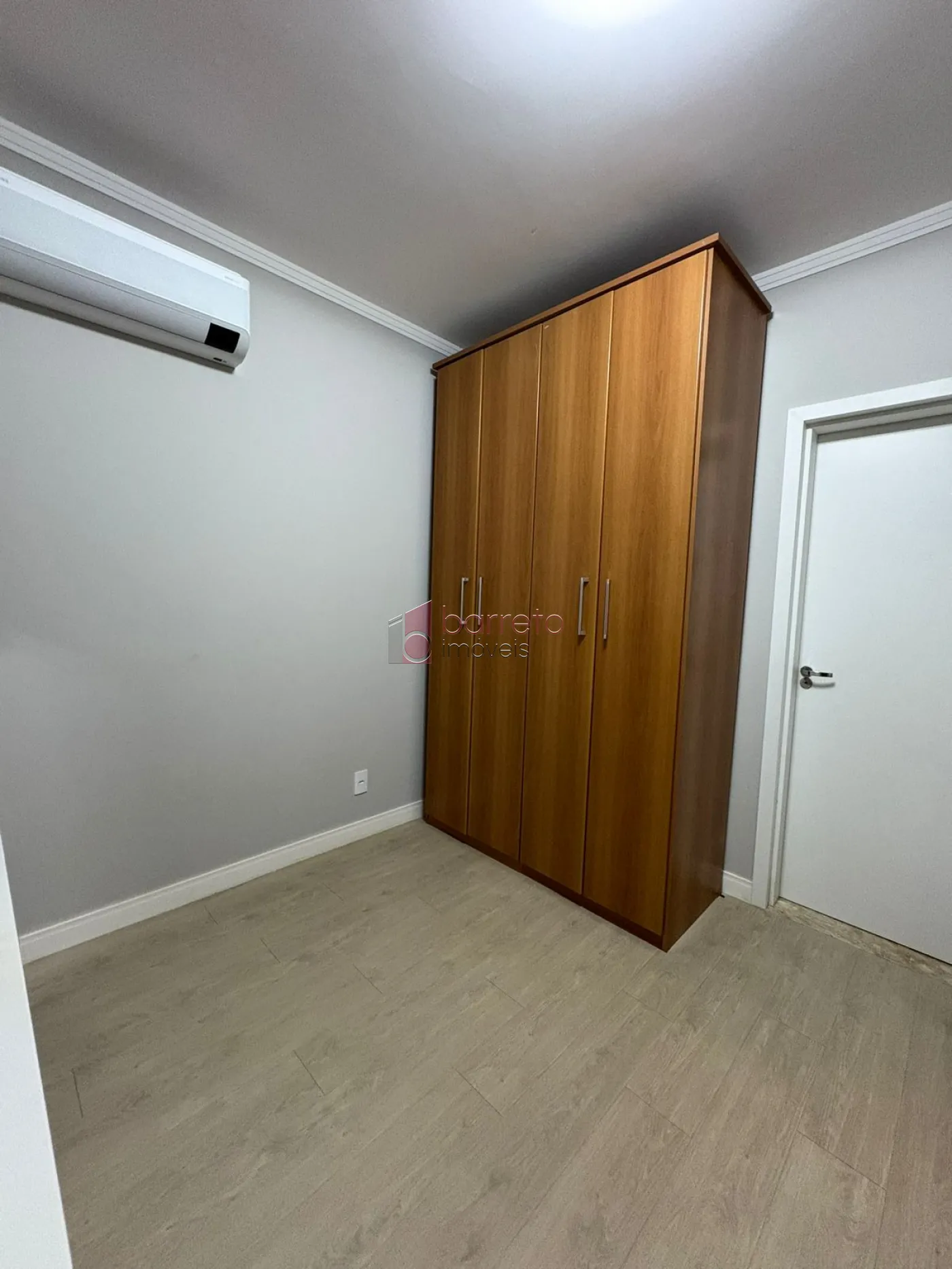 CASA SOBRADO COM 03 SUÍTES À VENDA NO CONDOMÍNIO BRISAS DO LAGO – JUNDIAÍ/SP