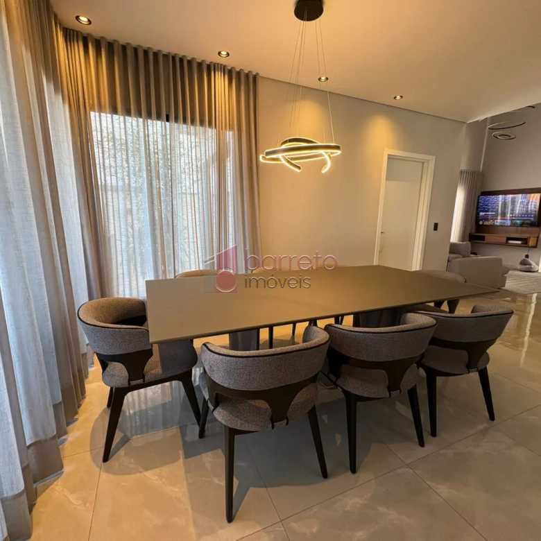 CASA SOBRADO COM 03 SUÍTES À VENDA NO CONDOMÍNIO BRISAS DO LAGO – JUNDIAÍ/SP