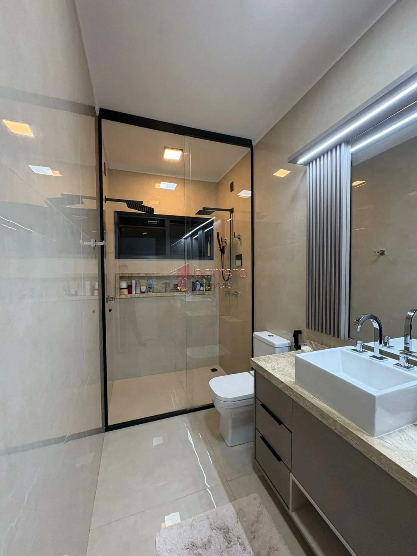 CASA SOBRADO COM 03 SUÍTES À VENDA NO CONDOMÍNIO BRISAS DO LAGO – JUNDIAÍ/SP