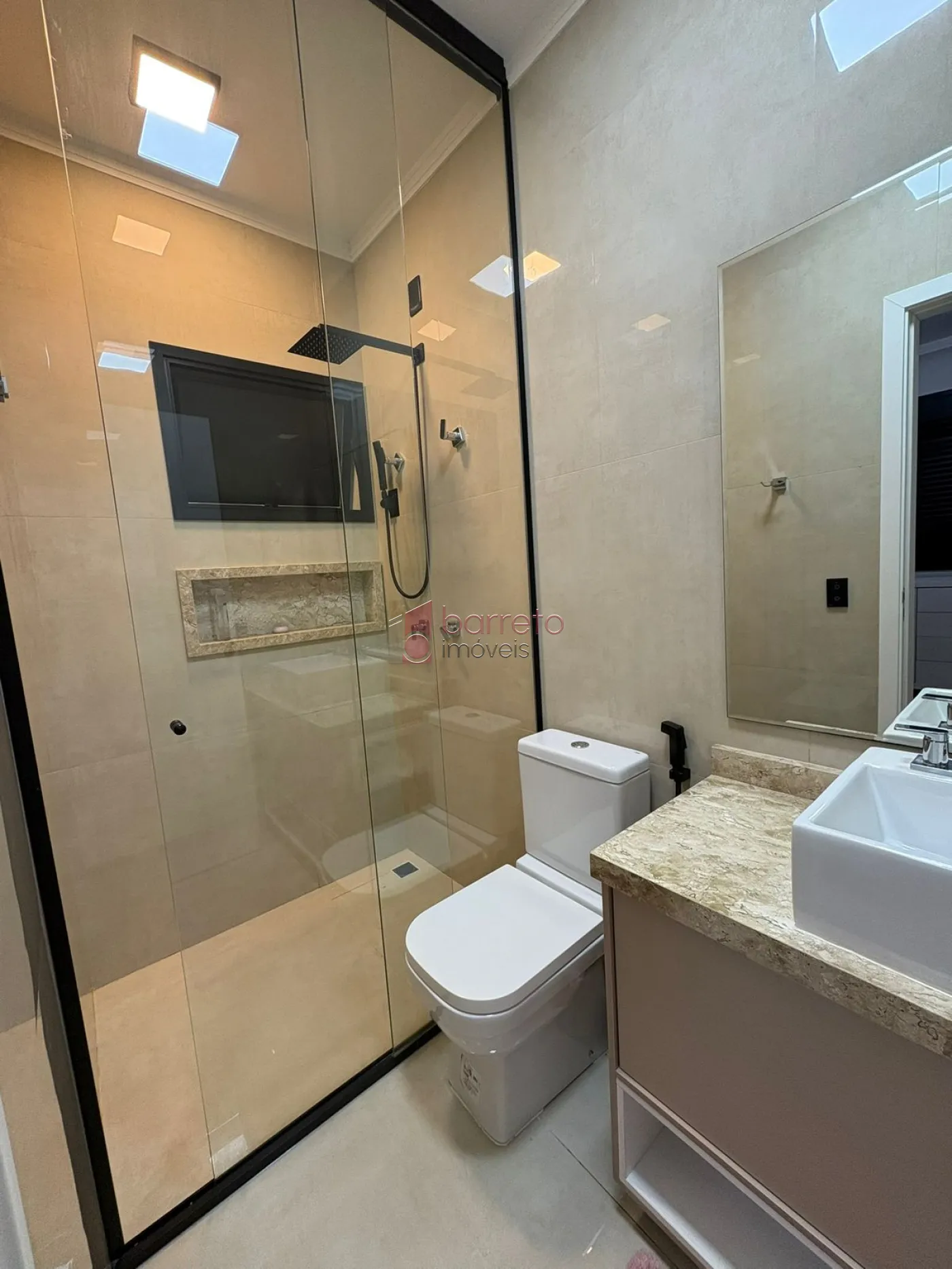 CASA SOBRADO COM 03 SUÍTES À VENDA NO CONDOMÍNIO BRISAS DO LAGO – JUNDIAÍ/SP