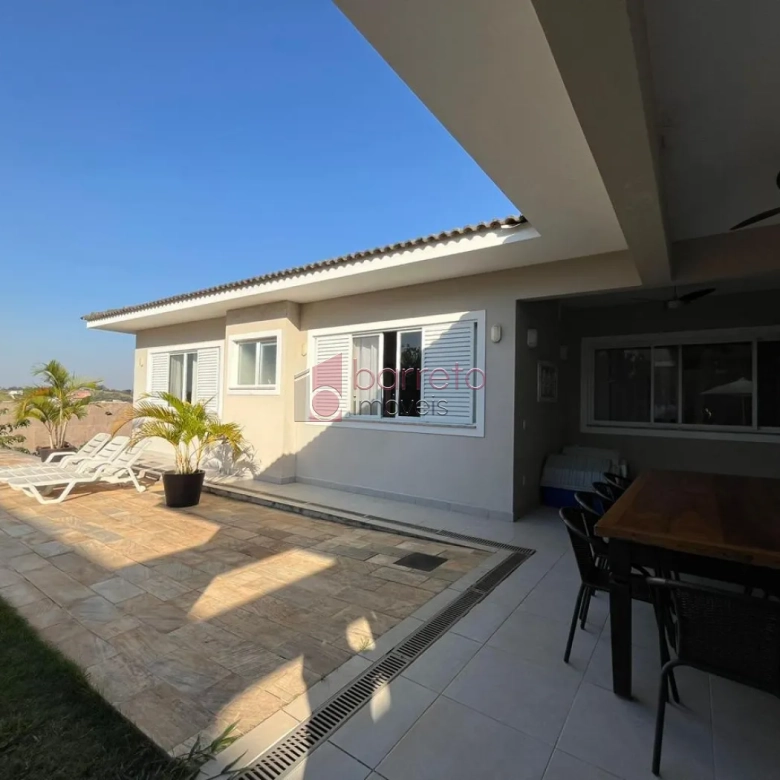 CASA À VENDA NO CONDOMÍNIO PORTAL DA COLINA EM JUNDIAÍ/SP