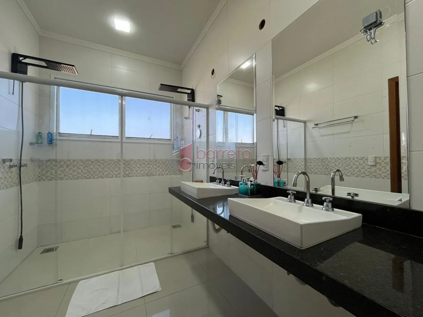 CASA À VENDA NO CONDOMÍNIO PORTAL DA COLINA EM JUNDIAÍ/SP