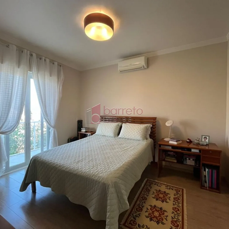 CASA À VENDA NO CONDOMÍNIO PORTAL DA COLINA EM JUNDIAÍ/SP