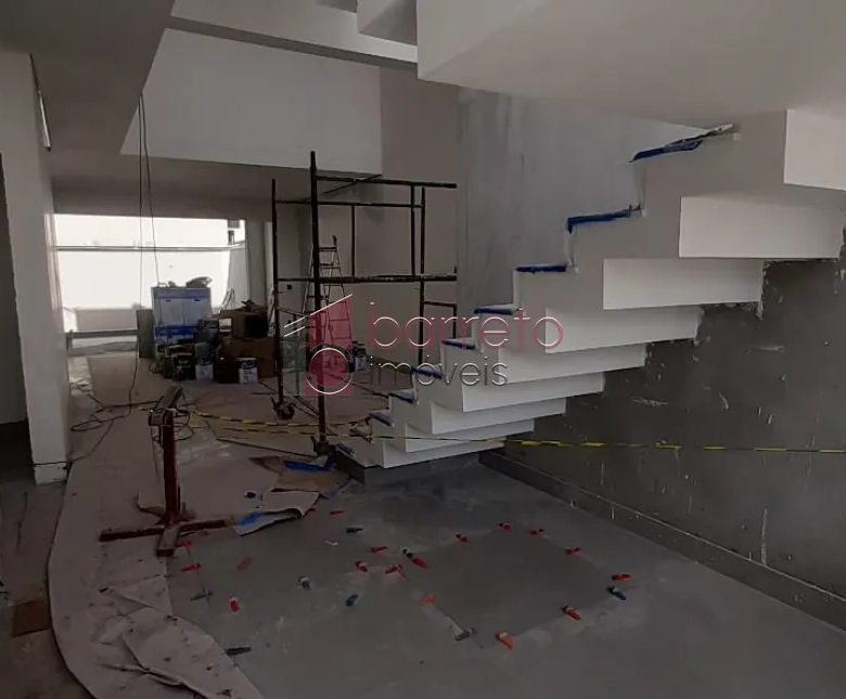 CASA COM 03 SUÍTES À VENDA NO CONDOMÍNIO RESERVA ERMIDA II – JUNDIAÍ/SP