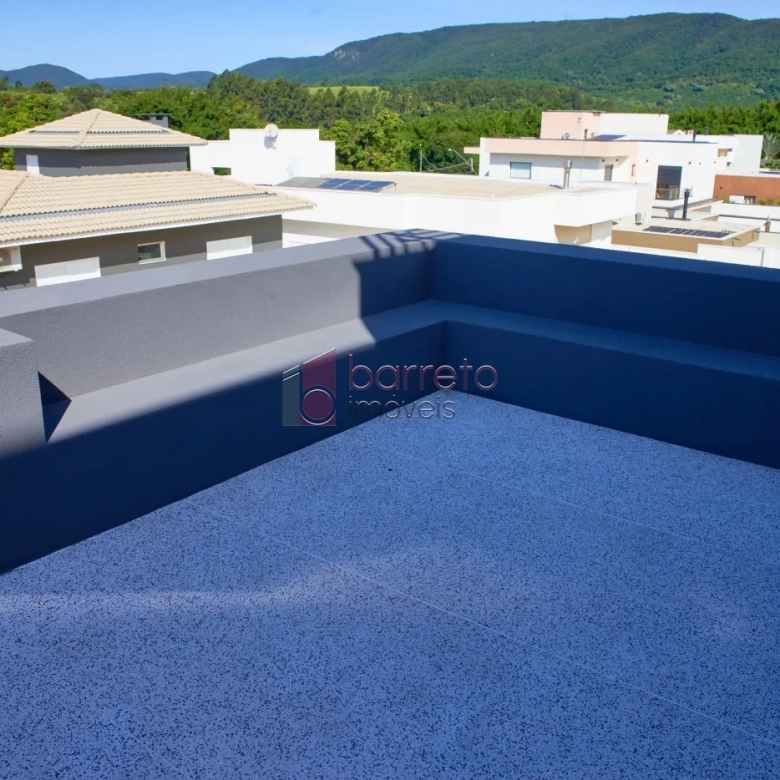 CASA À VENDA NO CONDOMÍNIO RESERVA DA SERRA EM JUNDIAÍ/SP