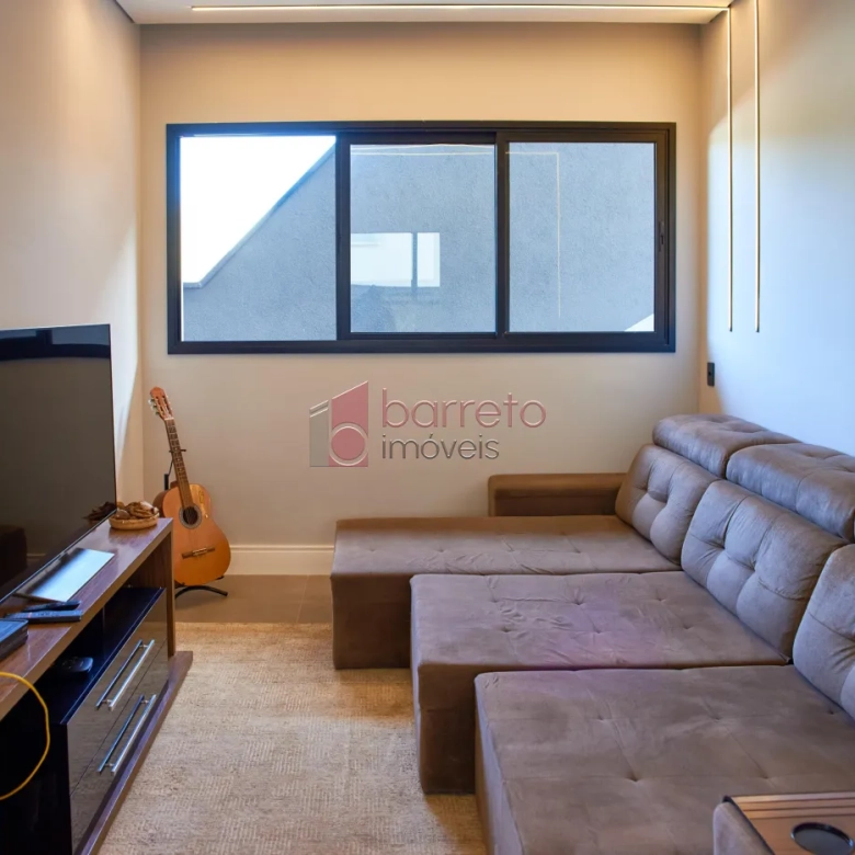 CASA À VENDA NO CONDOMÍNIO RESERVA DA SERRA EM JUNDIAÍ/SP