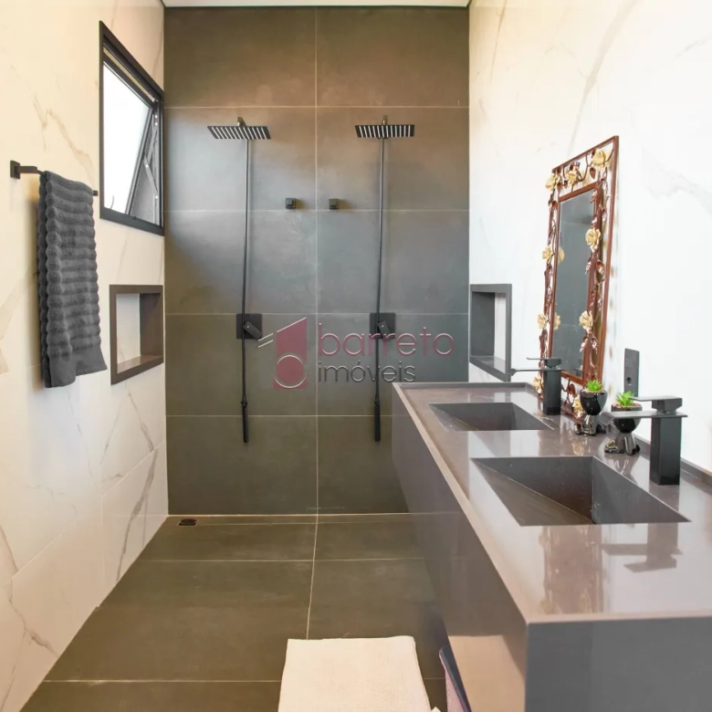 CASA À VENDA NO CONDOMÍNIO RESERVA DA SERRA EM JUNDIAÍ/SP