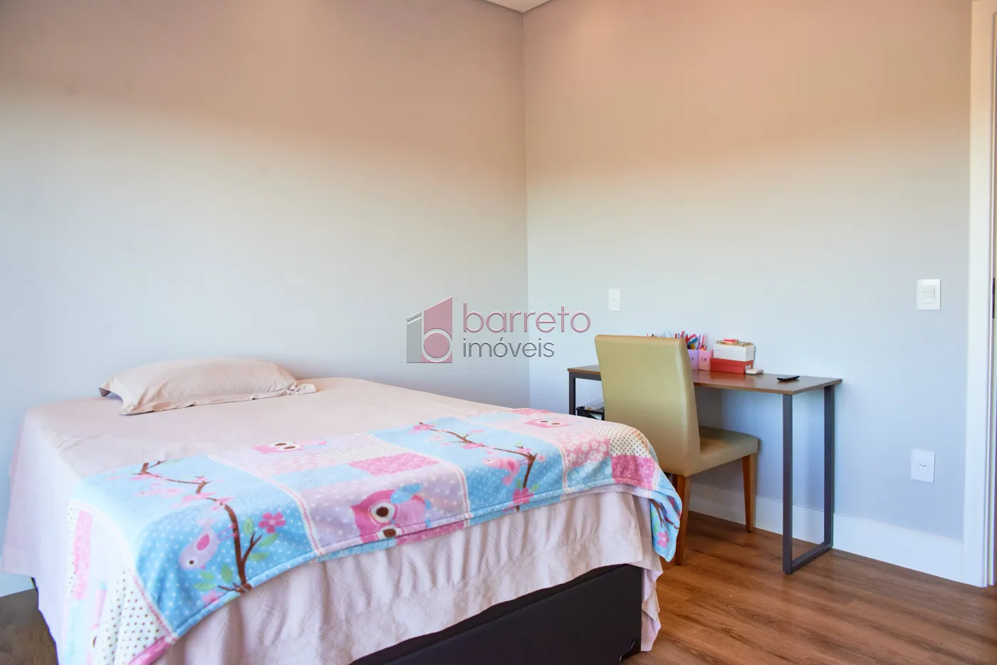 CASA À VENDA NO CONDOMÍNIO RESERVA DA SERRA EM JUNDIAÍ/SP