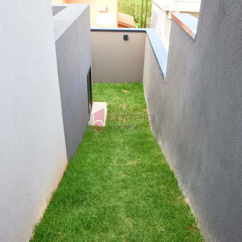 CASA À VENDA NO CONDOMÍNIO RESERVA DA SERRA EM JUNDIAÍ/SP