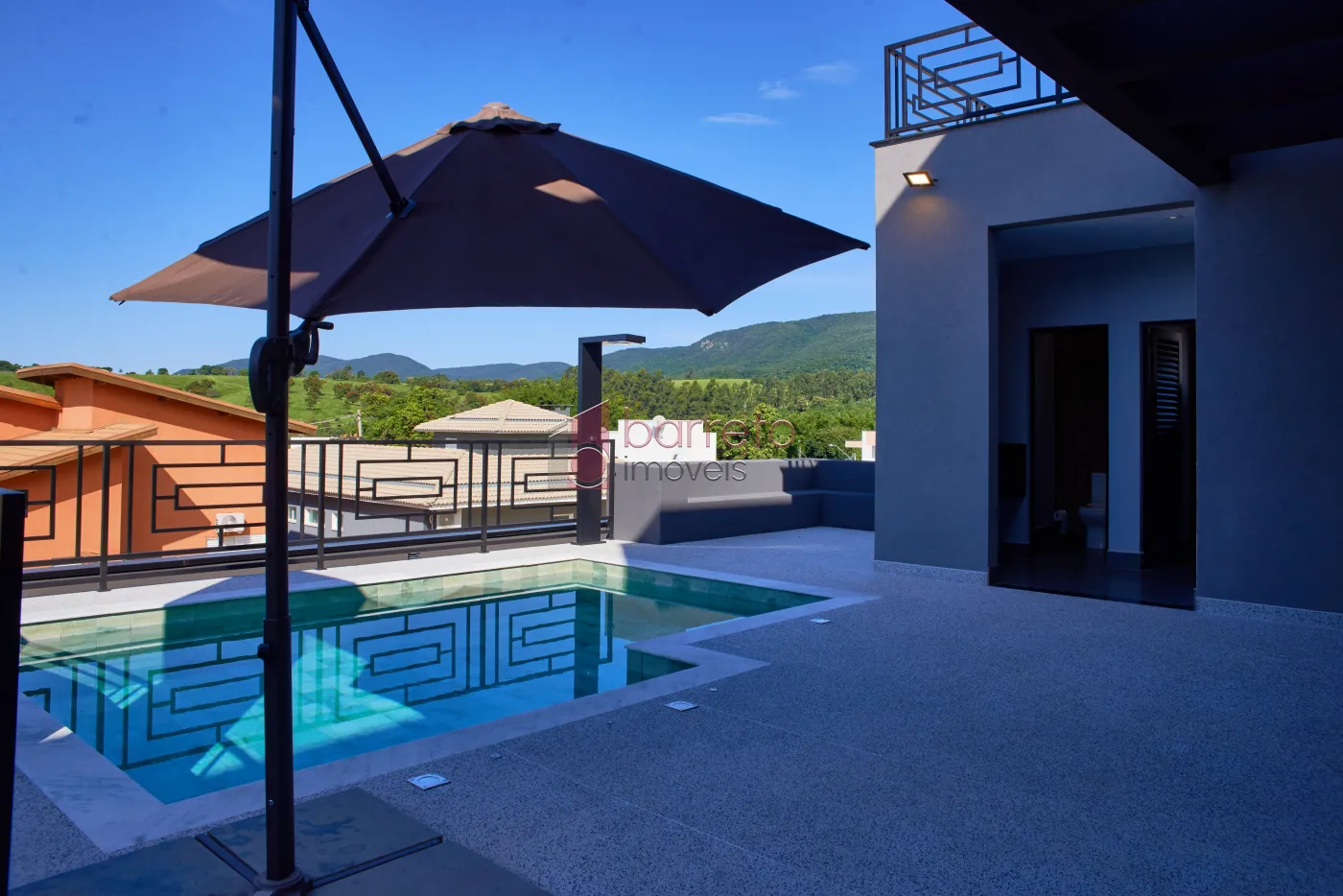 CASA À VENDA NO CONDOMÍNIO RESERVA DA SERRA EM JUNDIAÍ/SP