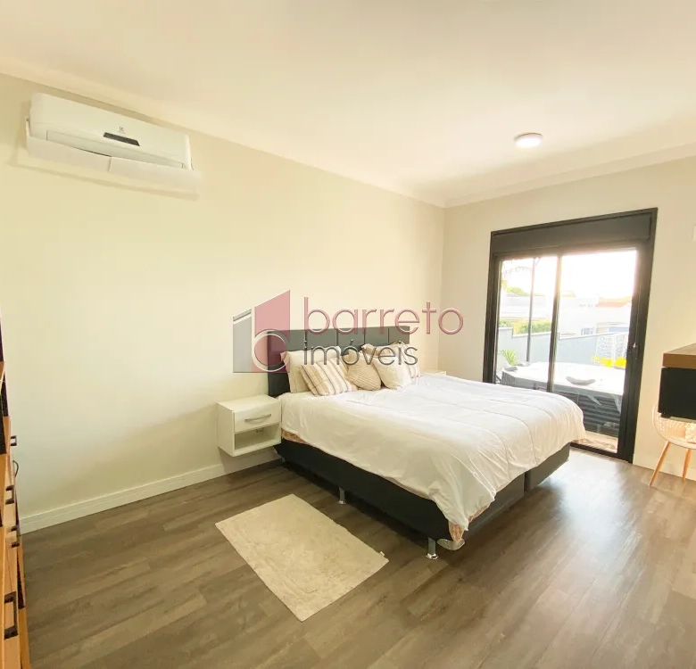 CASA TÉRREA À VENDA – 03 QUARTOS – CONDOMÍNIO RESERVA DA SERRA – JUNDIAÍ/SP