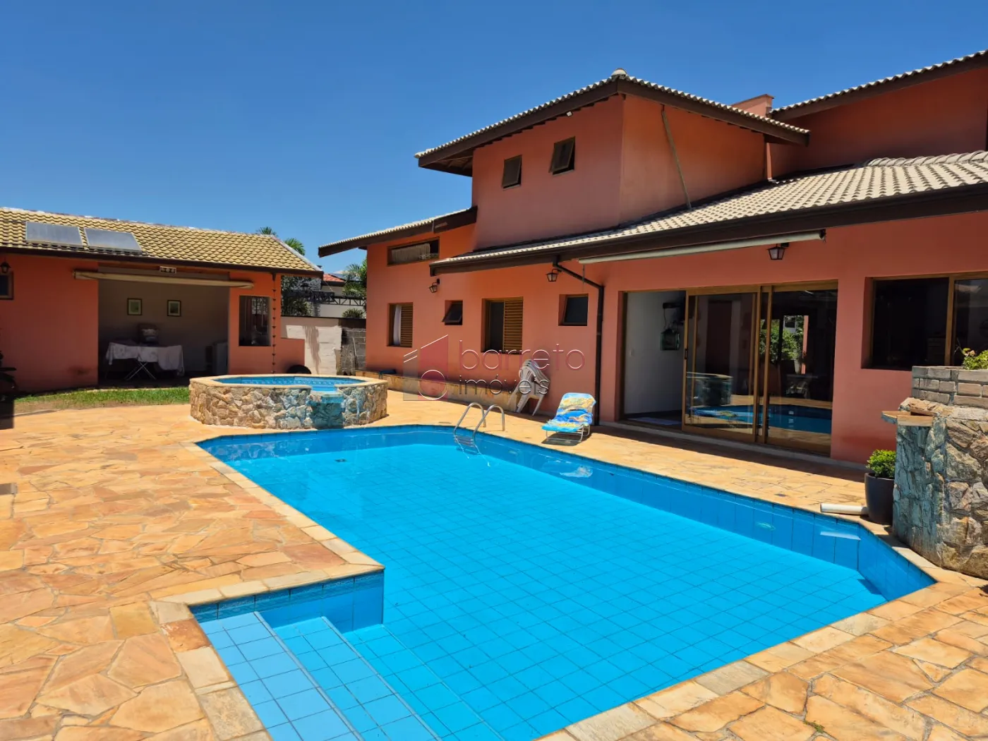 CASA À VENDA NO CONDOMÍNIO TEREZA CRISTINA – JUNDIAÍ/SP