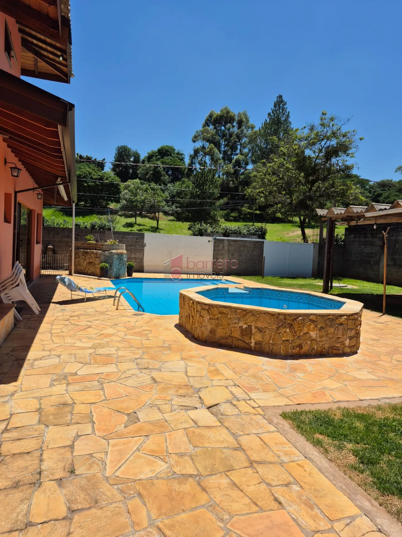 CASA À VENDA NO CONDOMÍNIO TEREZA CRISTINA – JUNDIAÍ/SP