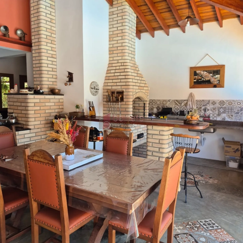 CASA À VENDA NO CONDOMÍNIO TEREZA CRISTINA – JUNDIAÍ/SP