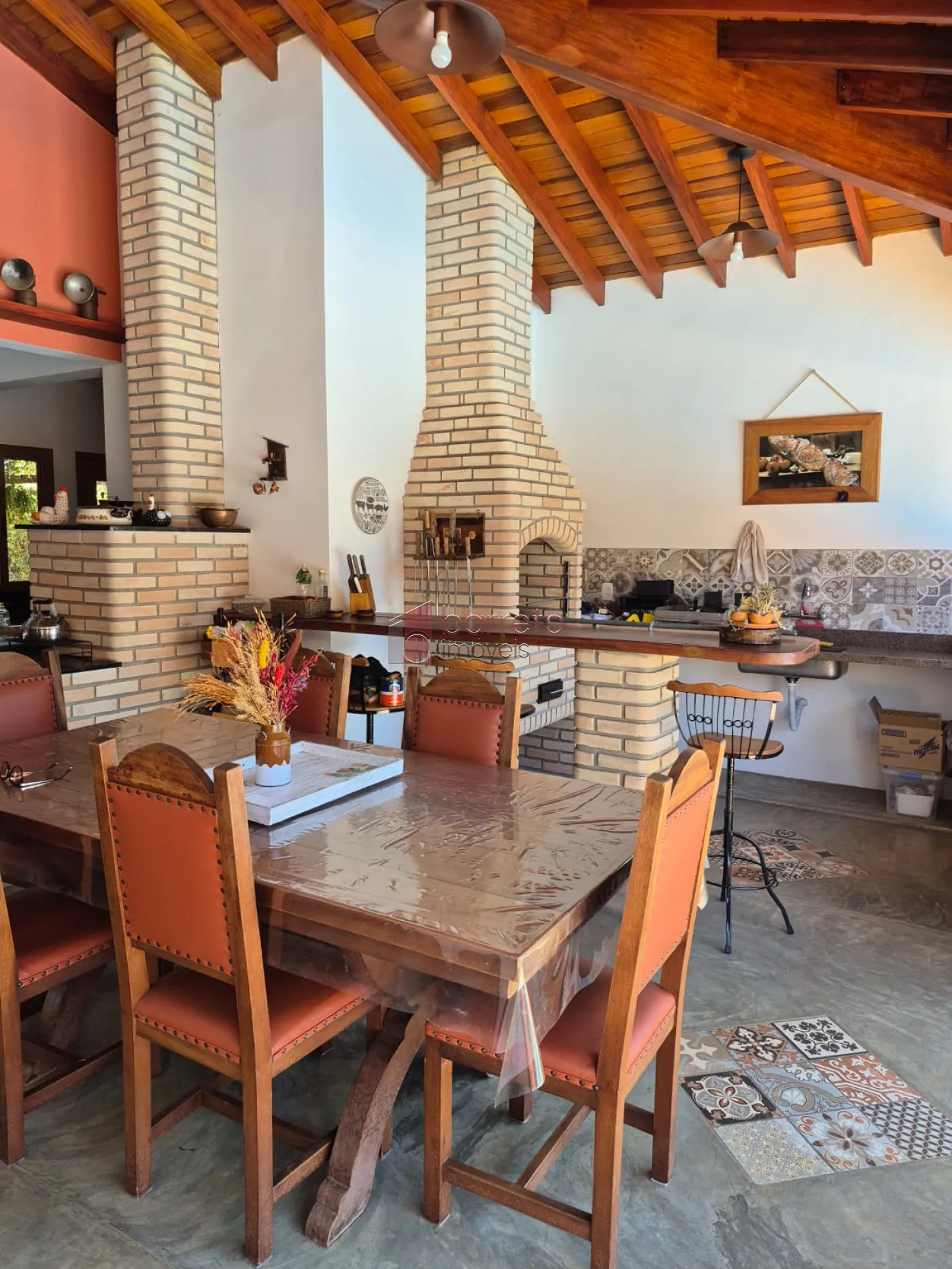 CASA À VENDA NO CONDOMÍNIO TEREZA CRISTINA – JUNDIAÍ/SP