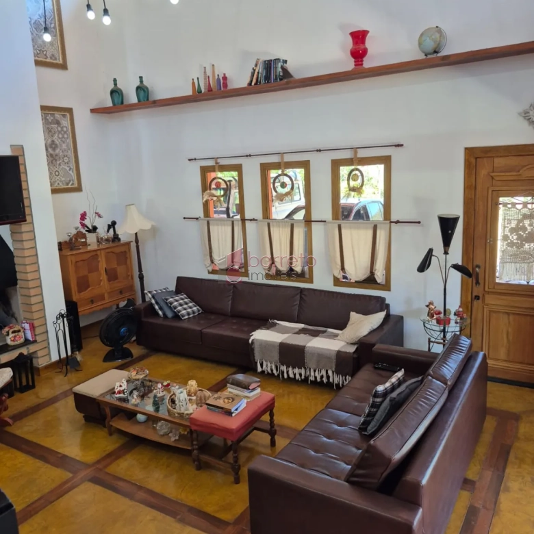 CASA À VENDA NO CONDOMÍNIO TEREZA CRISTINA – JUNDIAÍ/SP