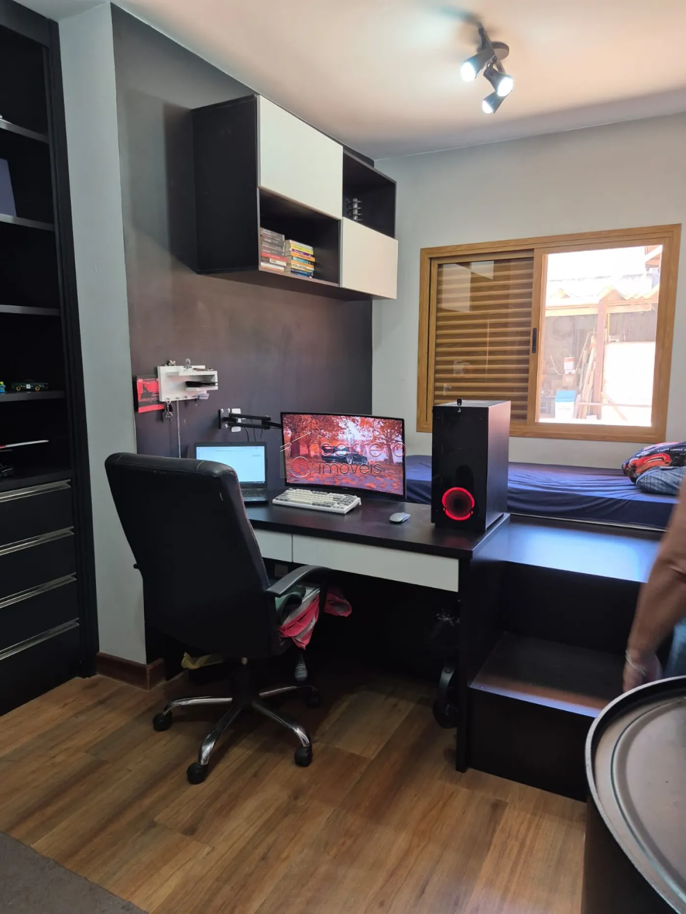 CASA À VENDA NO CONDOMÍNIO TEREZA CRISTINA – JUNDIAÍ/SP