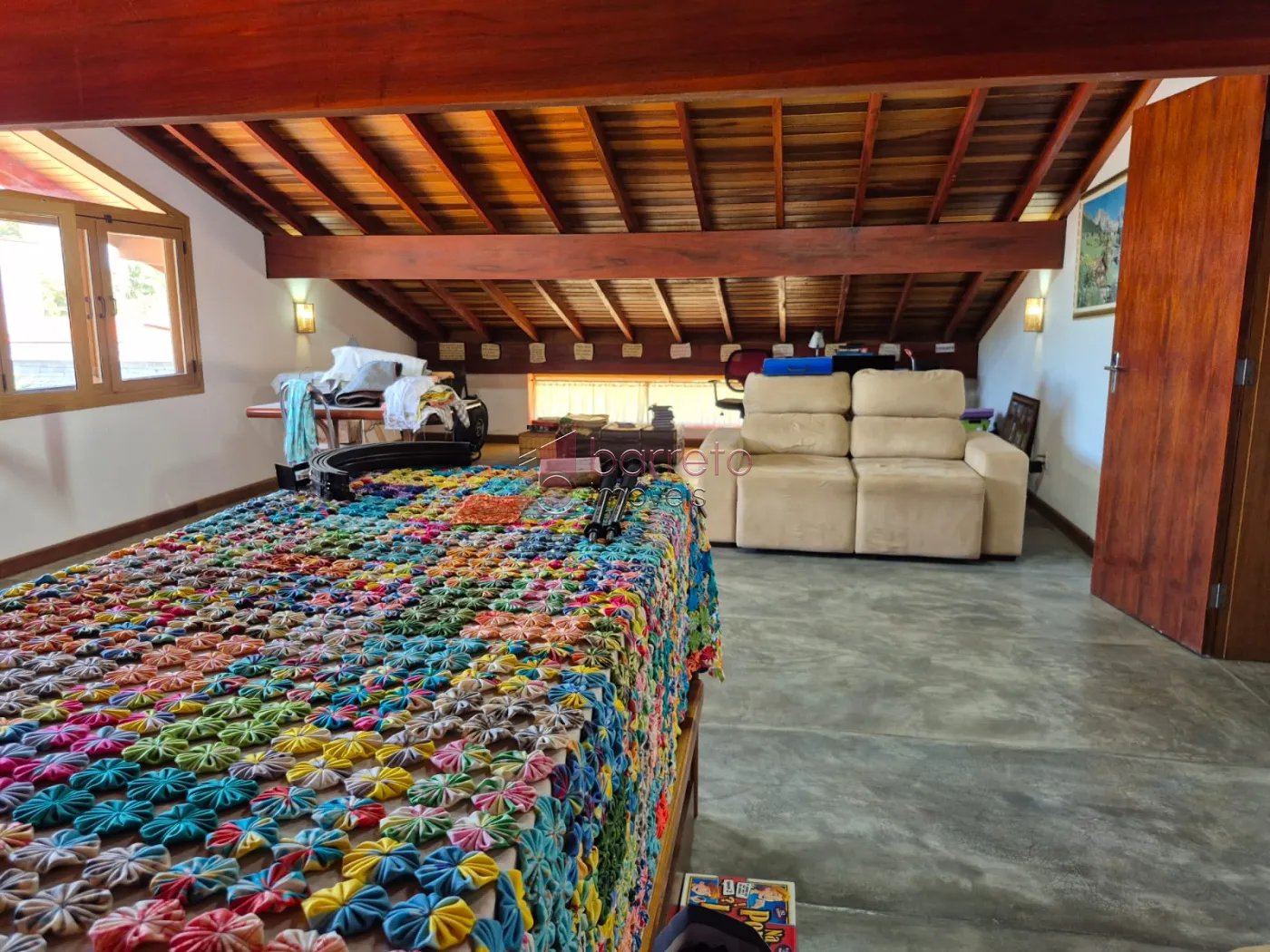 CASA À VENDA NO CONDOMÍNIO TEREZA CRISTINA – JUNDIAÍ/SP