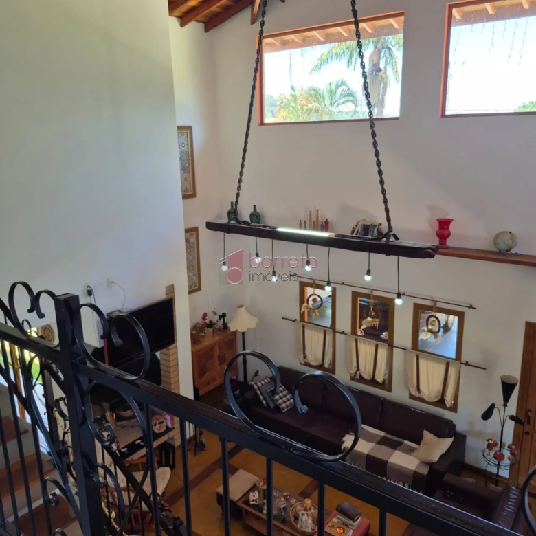 CASA À VENDA NO CONDOMÍNIO TEREZA CRISTINA – JUNDIAÍ/SP