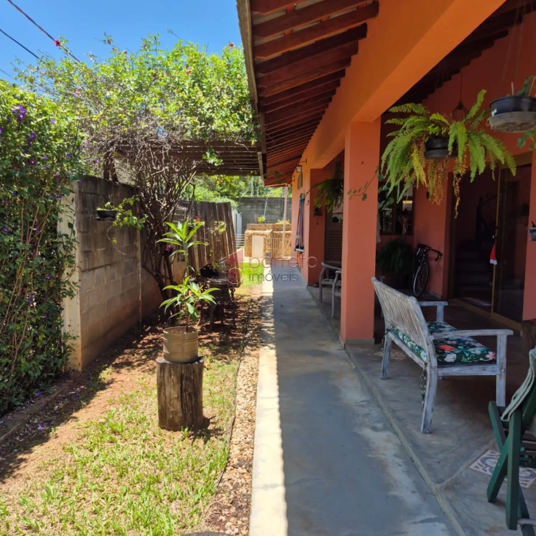 CASA À VENDA NO CONDOMÍNIO TEREZA CRISTINA – JUNDIAÍ/SP