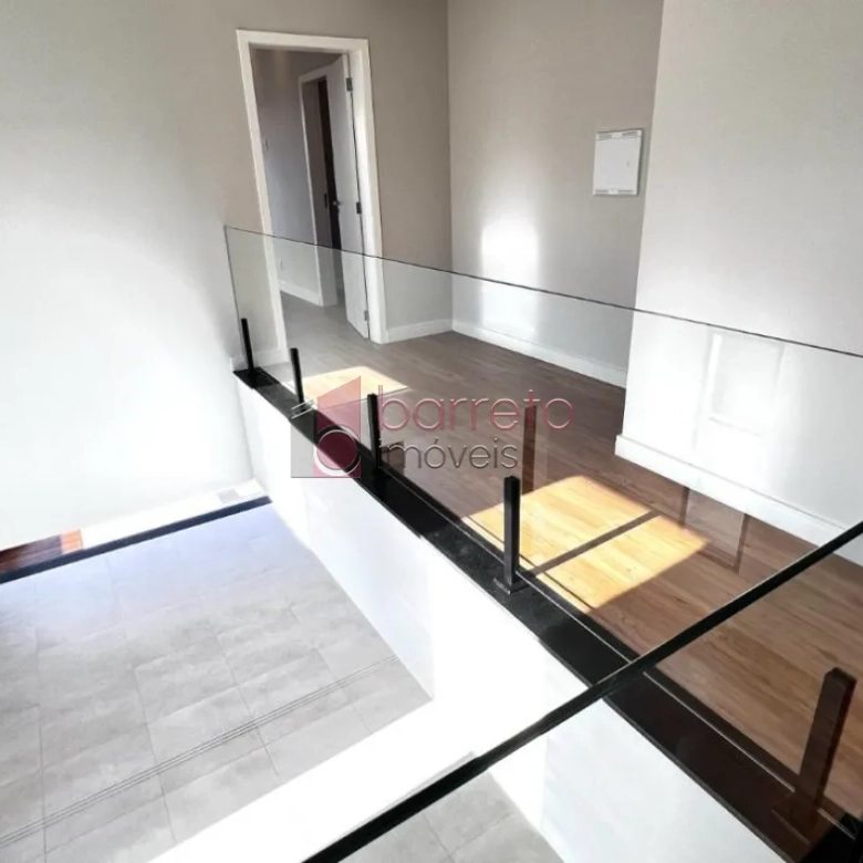 CASA COM 04 SUÍTES À VENDA NO CONDOMÍNIO RESERVA DA SERRA – JUNDIAÍ/SP