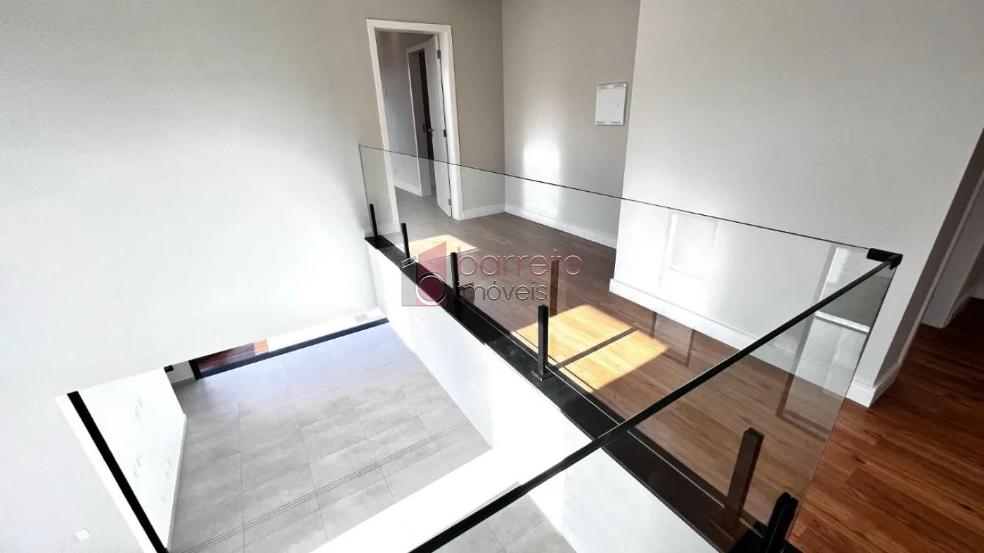 CASA COM 04 SUÍTES À VENDA NO CONDOMÍNIO RESERVA DA SERRA – JUNDIAÍ/SP