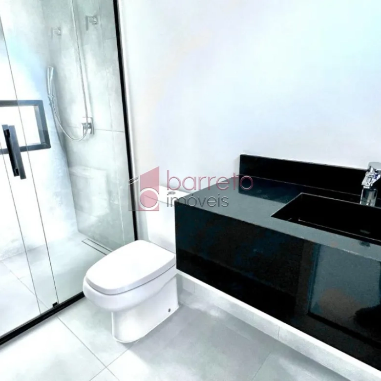 CASA COM 04 SUÍTES À VENDA NO CONDOMÍNIO RESERVA DA SERRA – JUNDIAÍ/SP