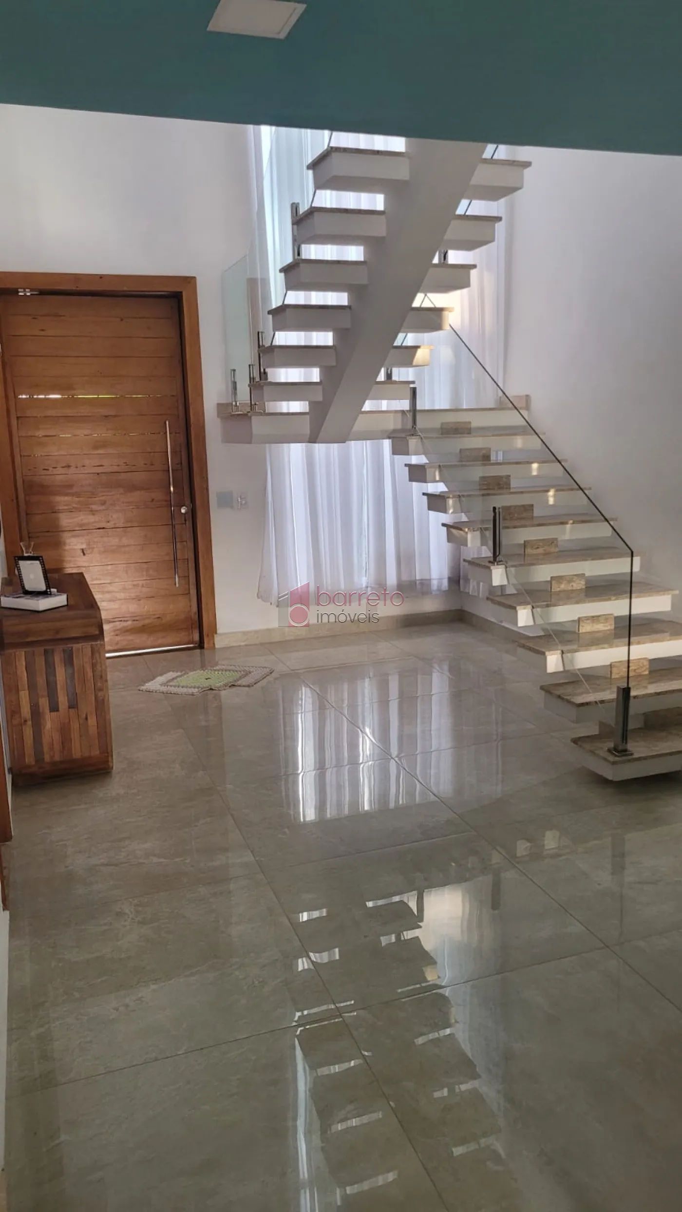 CASA PARA VENDA NO CONDOMÍNIO RESIDENCIAL DOS IPÊS – JUNDIAÍ/SP